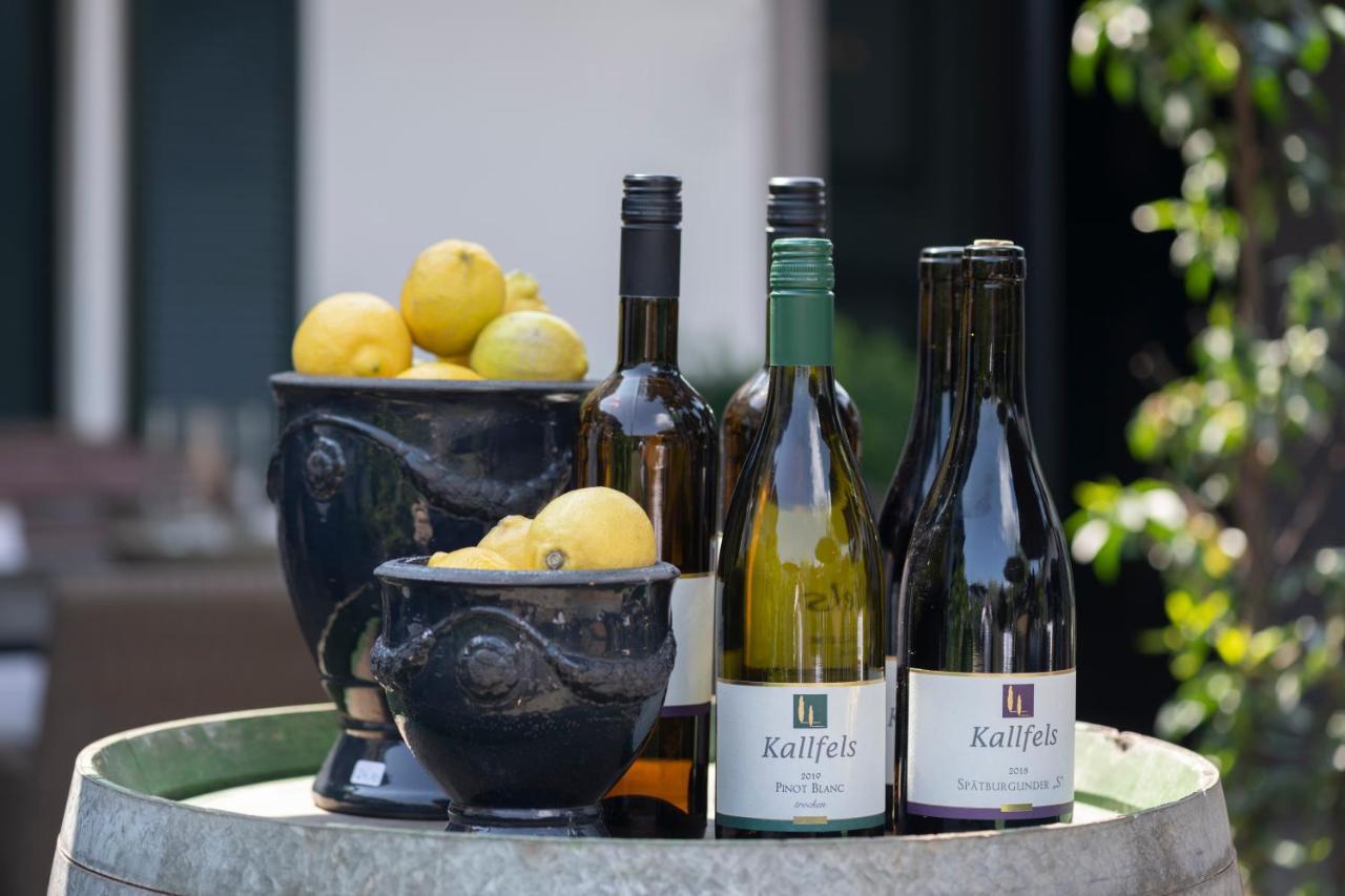 Wein Und Landhaus Kallfels 克罗夫 外观 照片